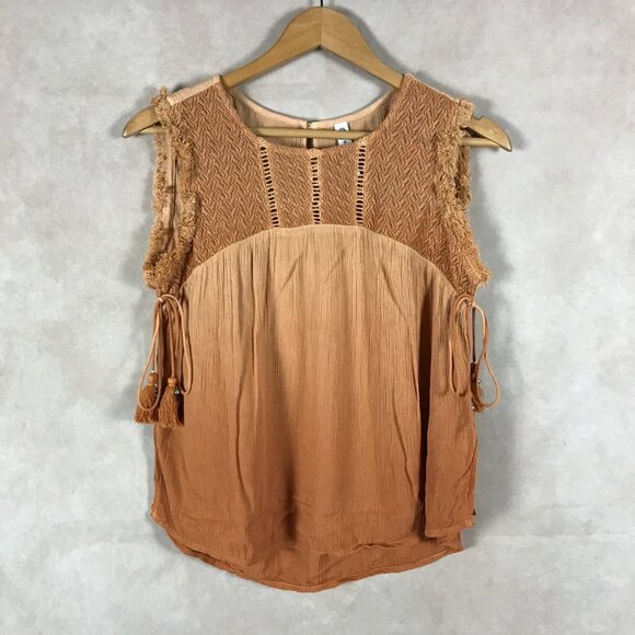 American Rag Le Femme Dip Dye Glow Boho Fringe Top NEW XS - Picture 3 of 6